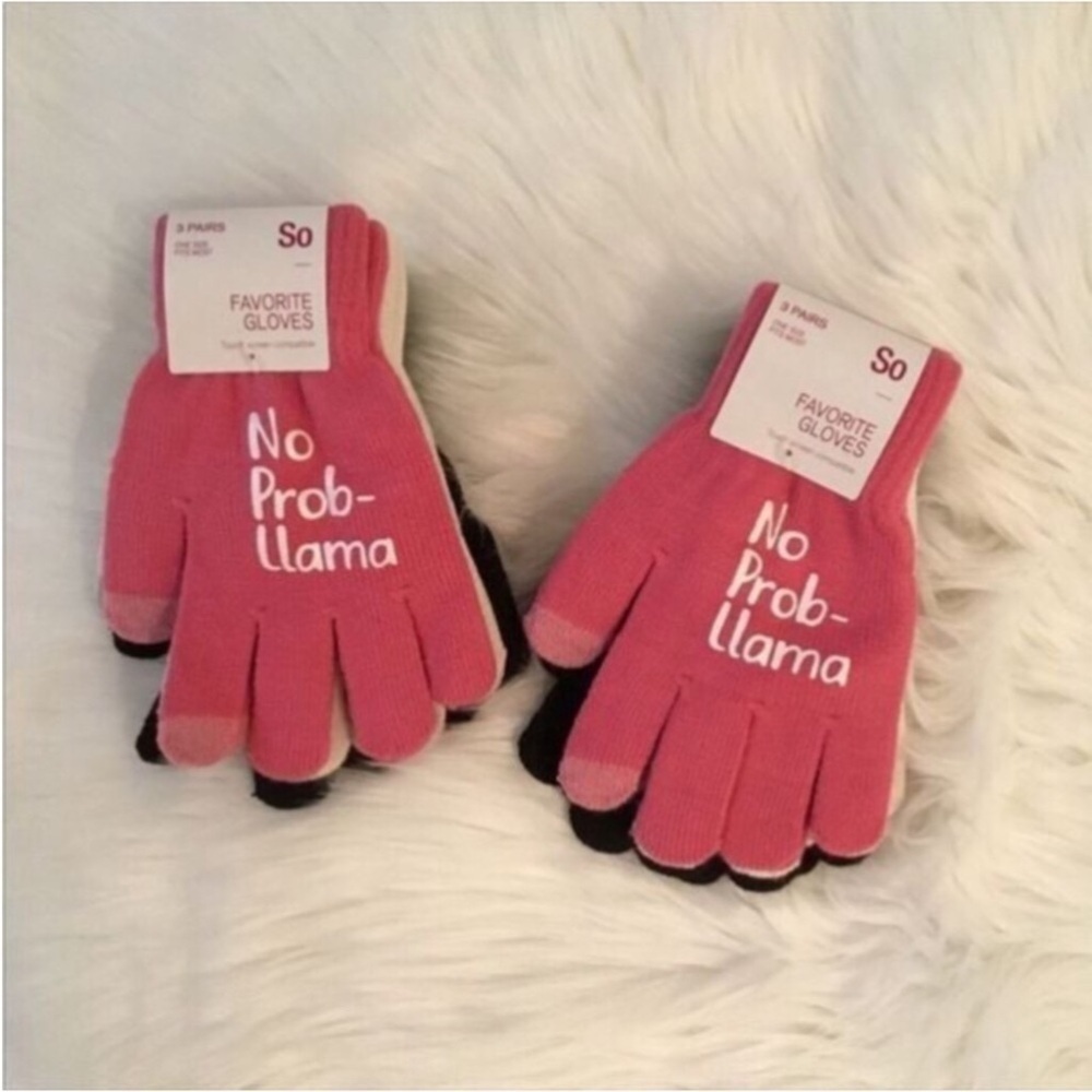 SO Woman’s Juniors No Prob Llama glove set pink white cream and black